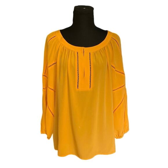 Trina Turk Yellow Peasant Blouse Silk Scoop Neck Lightweight Career Wear Size S - Picture 1 of 8